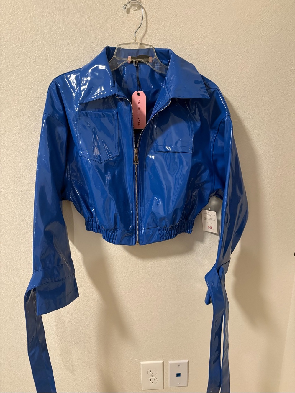 Cropped Patent Trucker Jacket - Blue